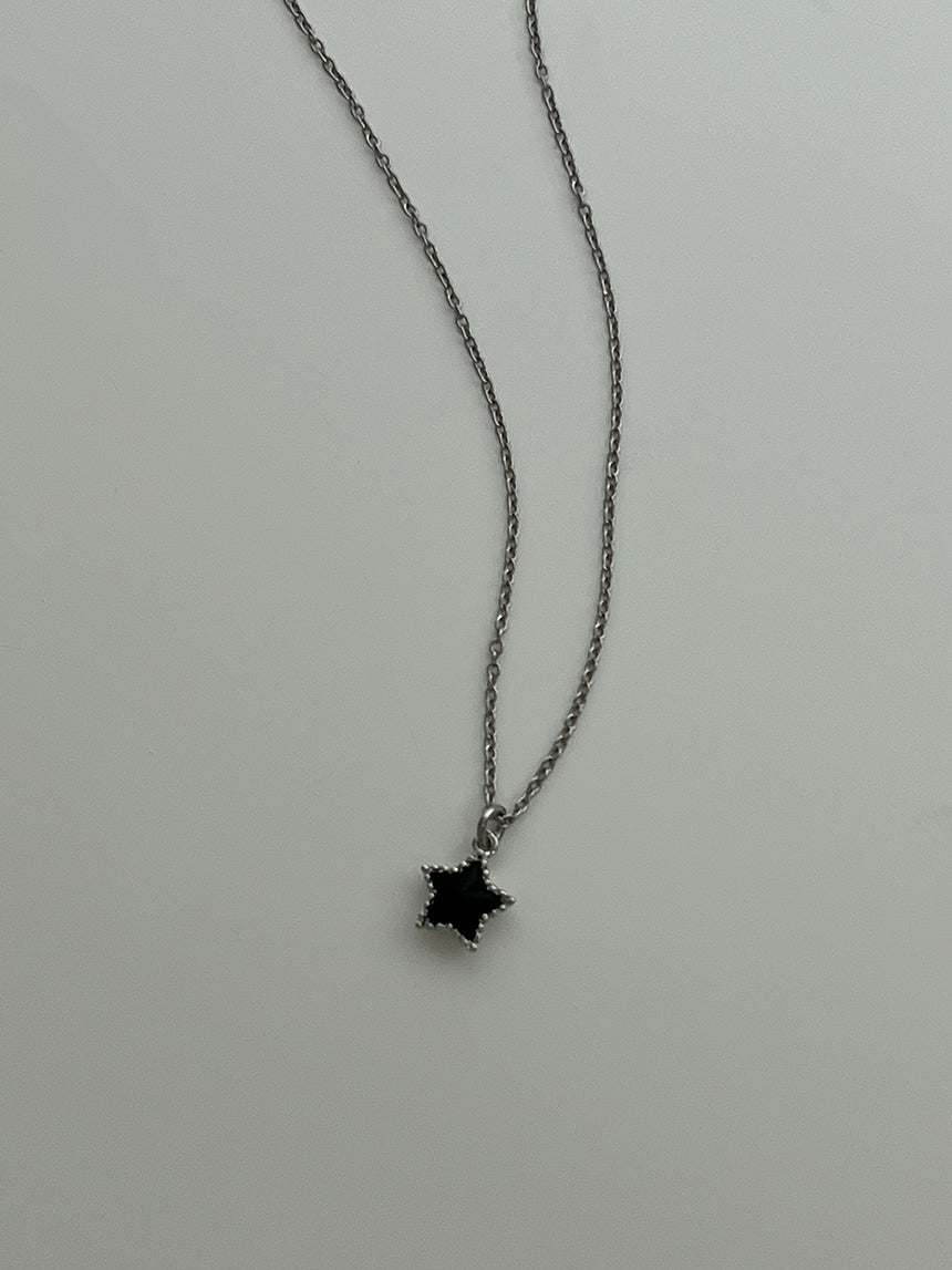 ﻿Little star necklace