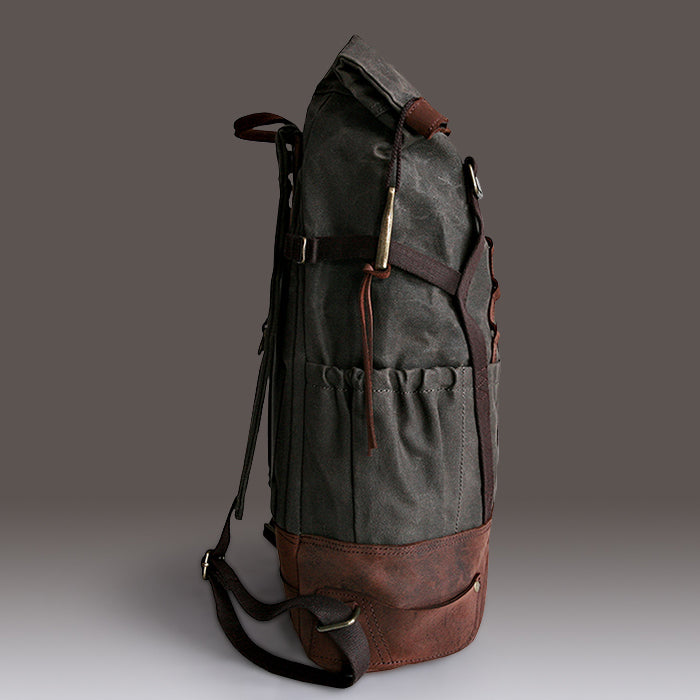 Bikers Crew Backpack Dark Oak