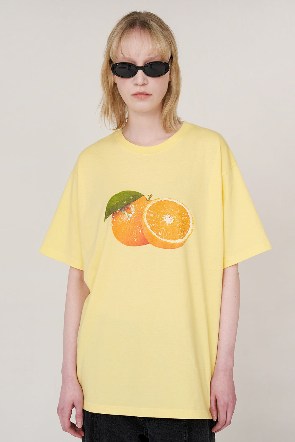 ORANGE T SHIRT