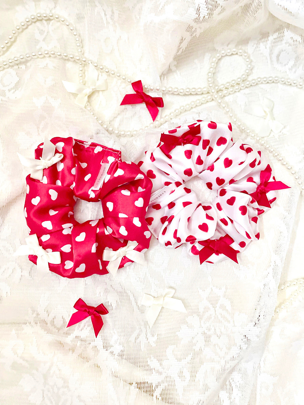 Ruby Heart Ribbon Satin Scrunchie (2Color)