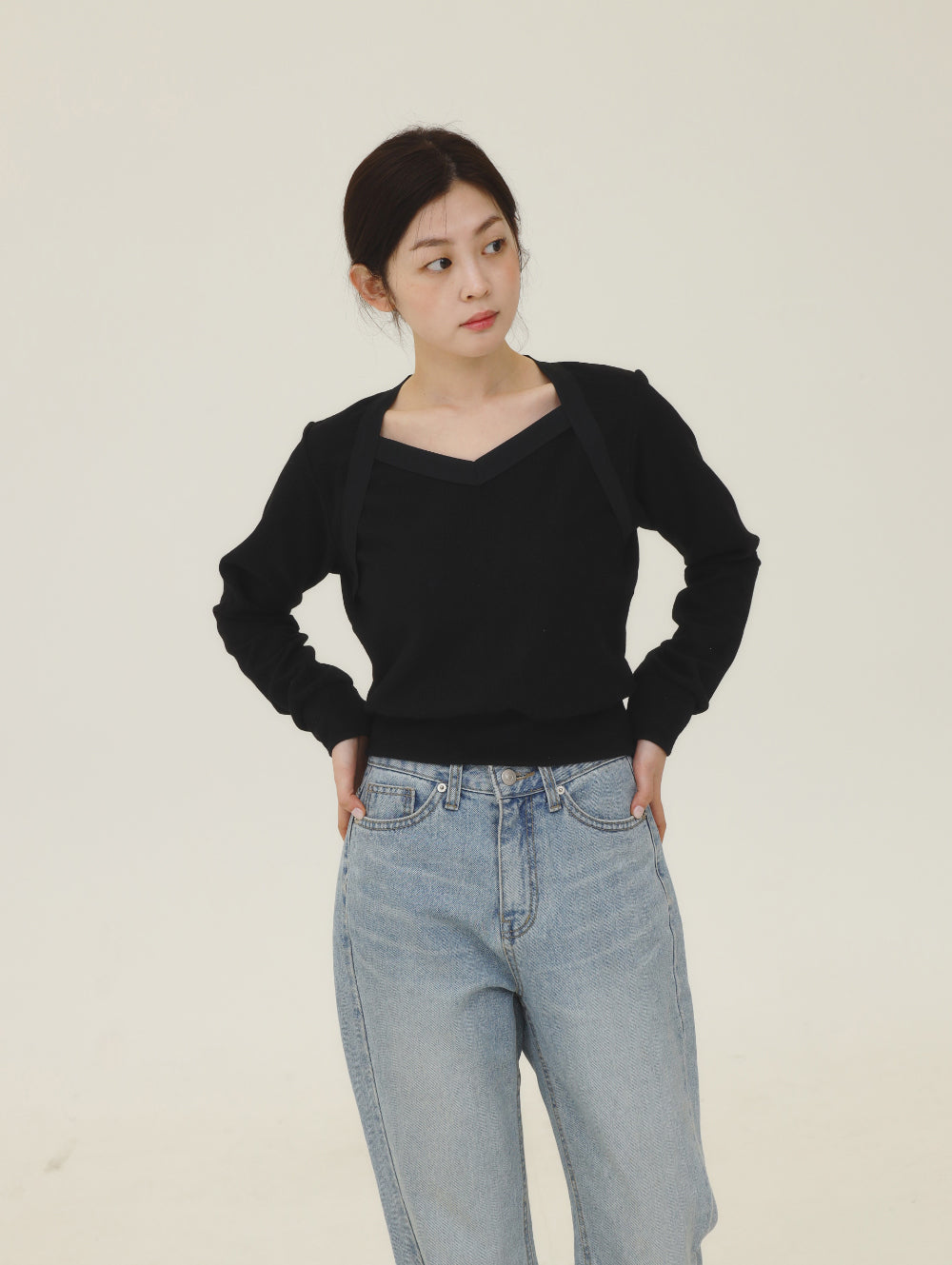 BEND NECK TOP (4color)