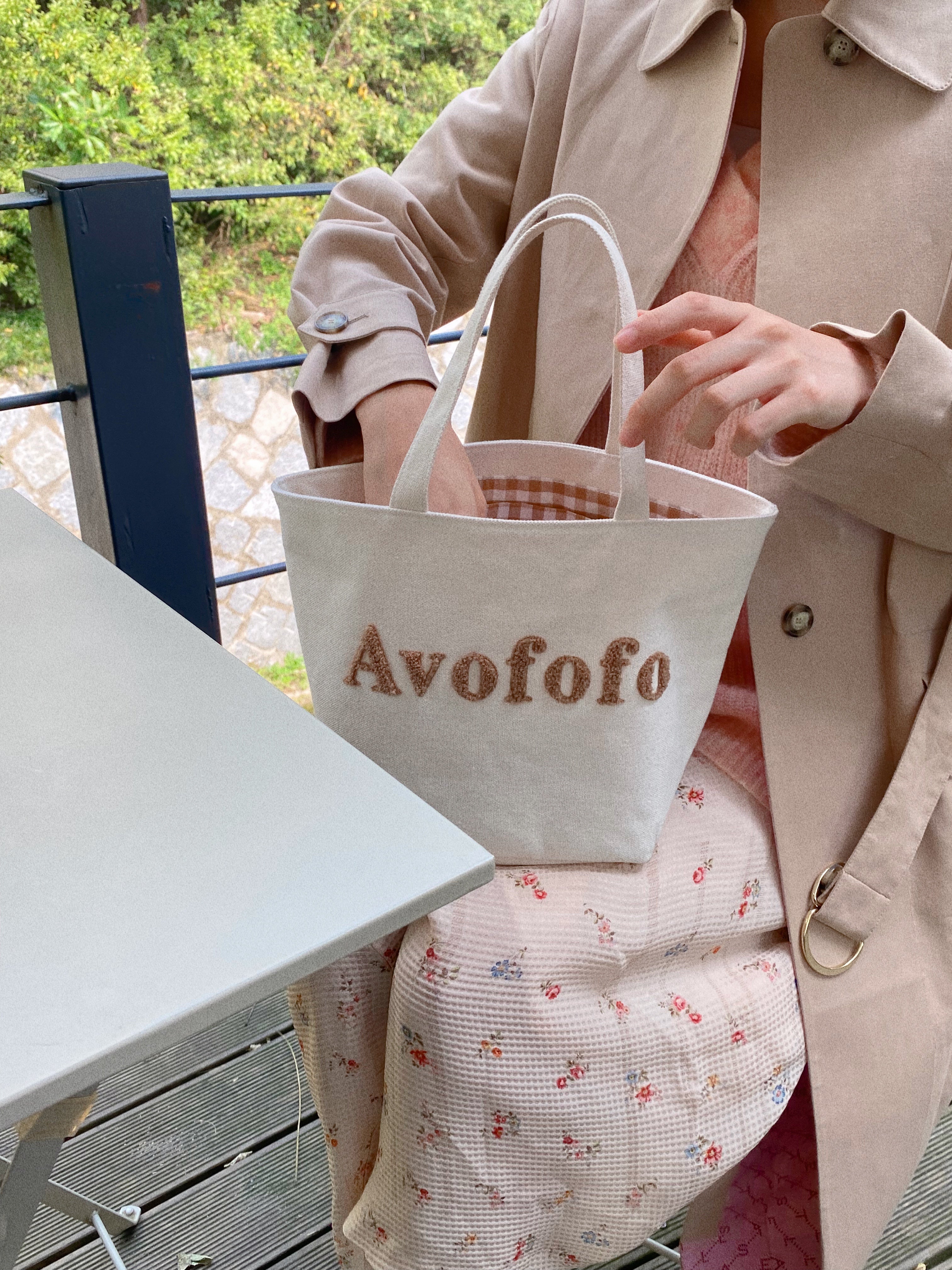 Avofofo signature canvas tote bag