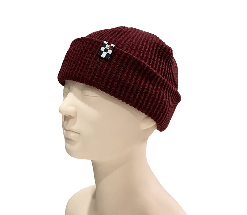 CHECKERBOARD LOGO SHORT BEANIE WINE