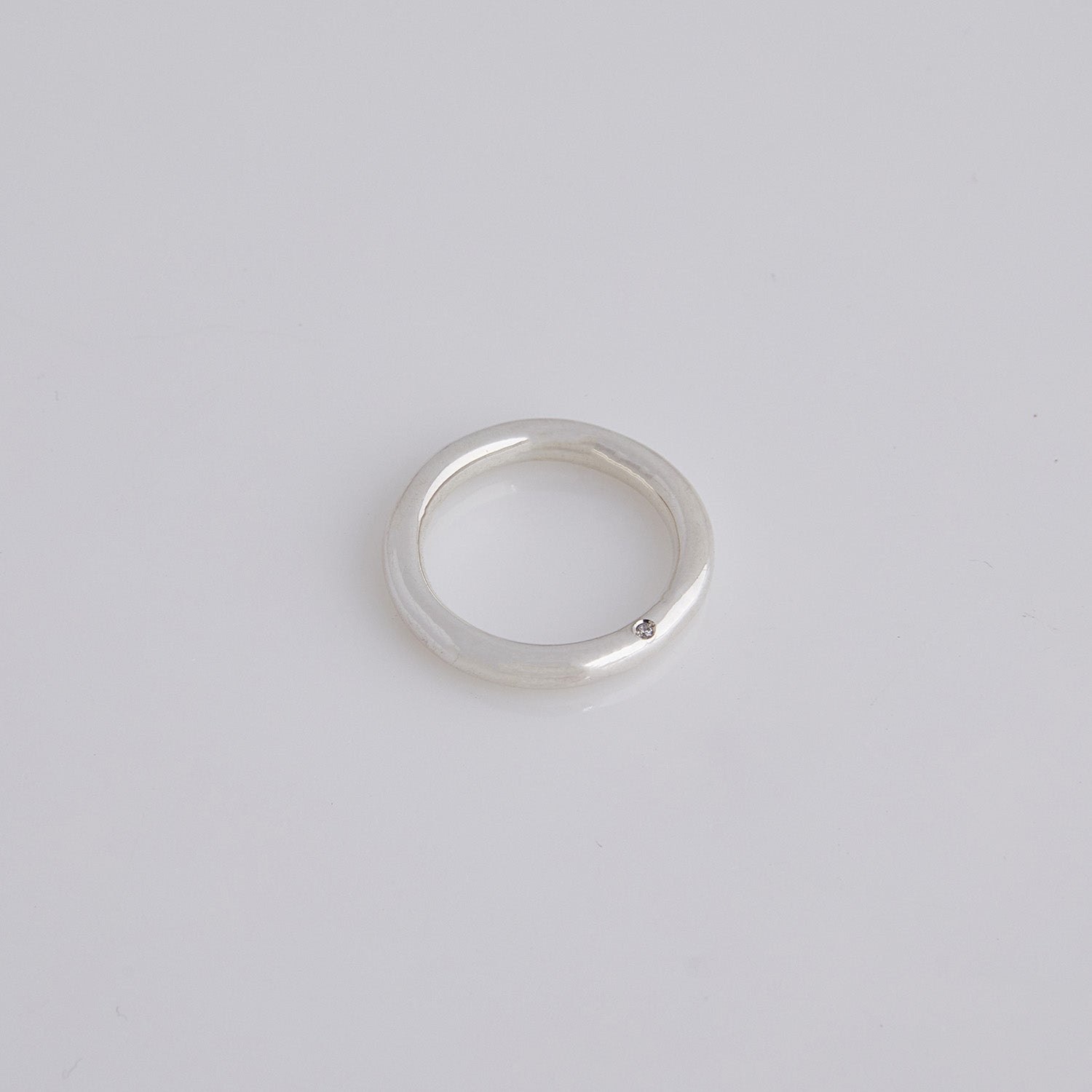 petite point curve ring