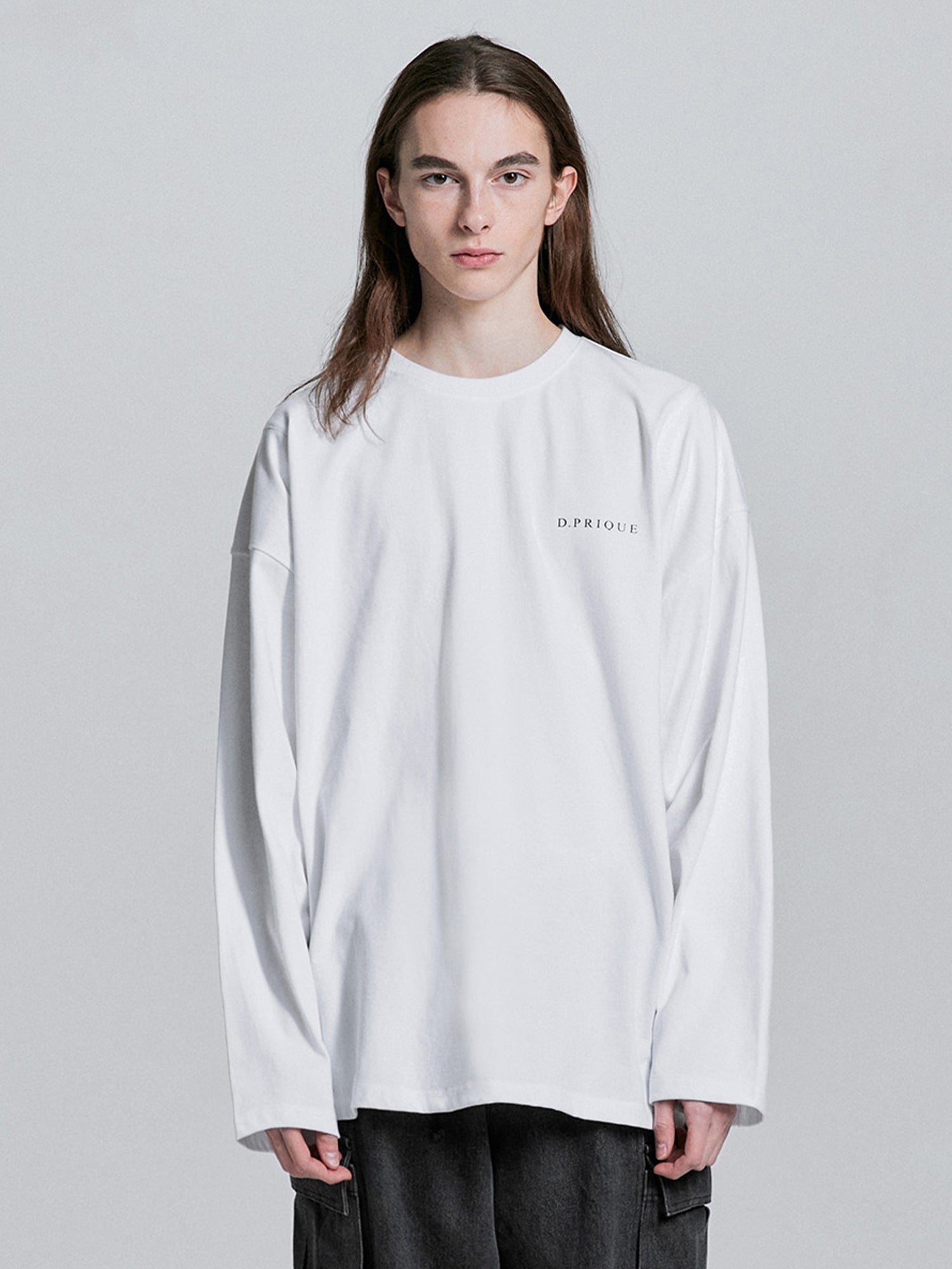 OVERSIZED LONG SLEEVE T-SHIRT