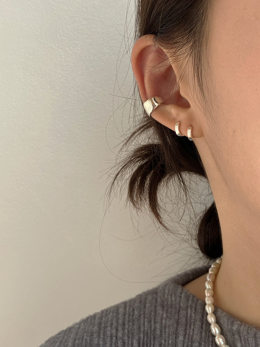 [92.5silver] mode line one-touch earrings