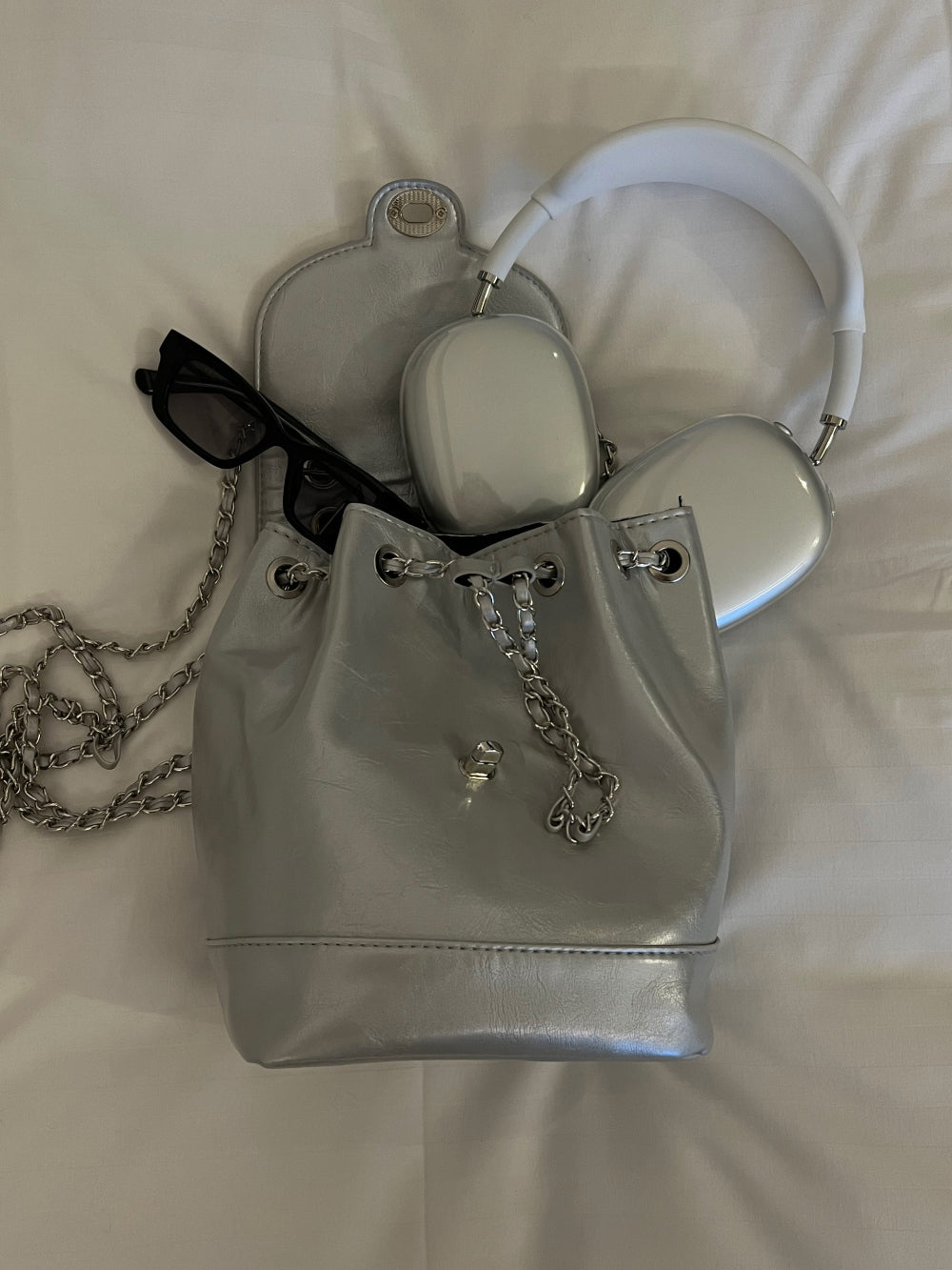 Chain bucket backpack (Silver)