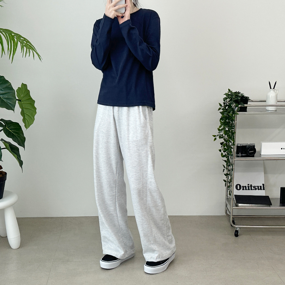 Loose Fit Wide Sweat Suit Pants