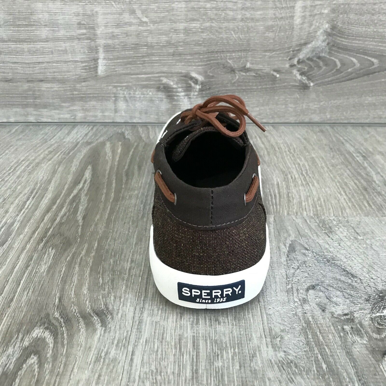 sperry wahoo 2 eye