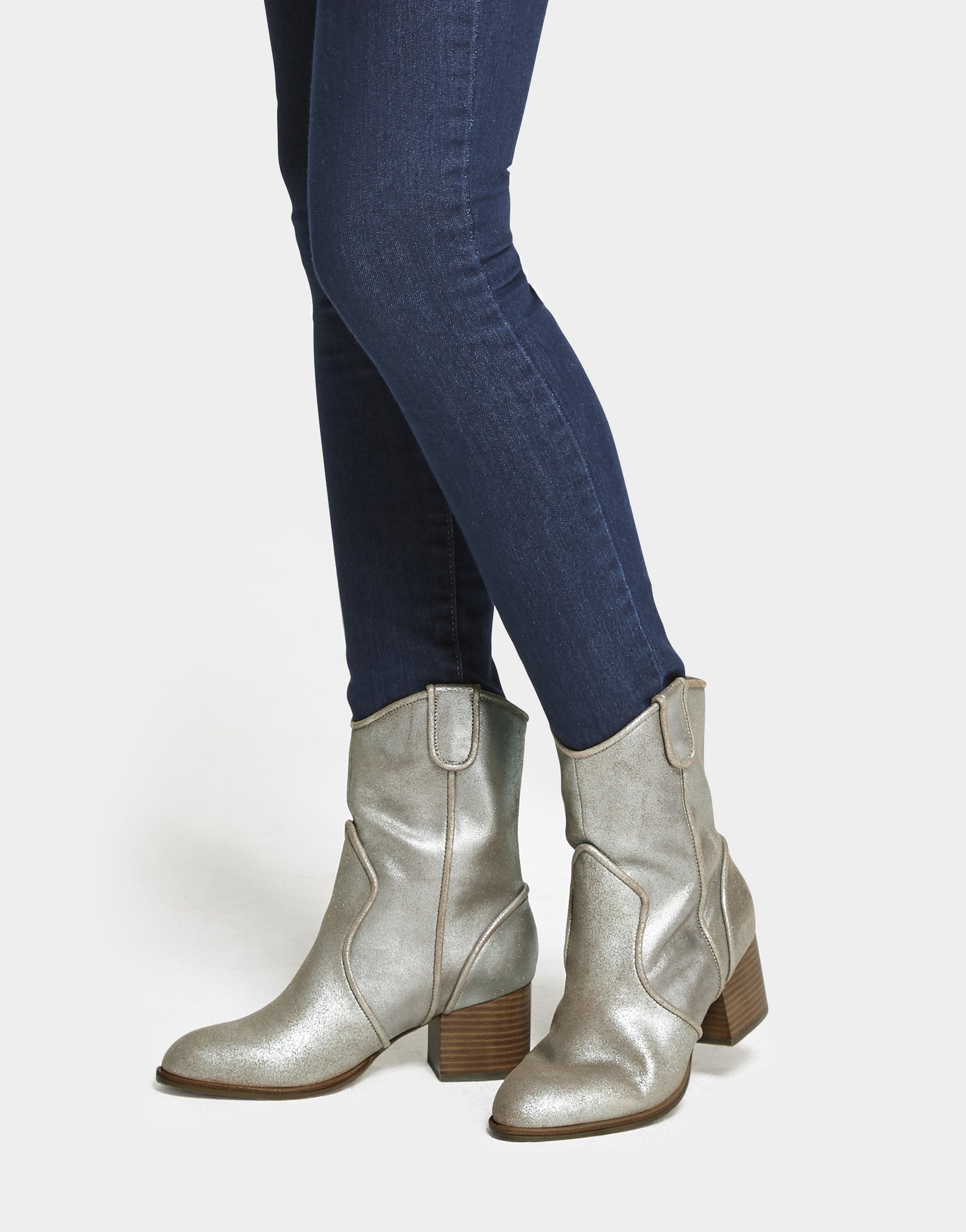 aerosoles boots canada