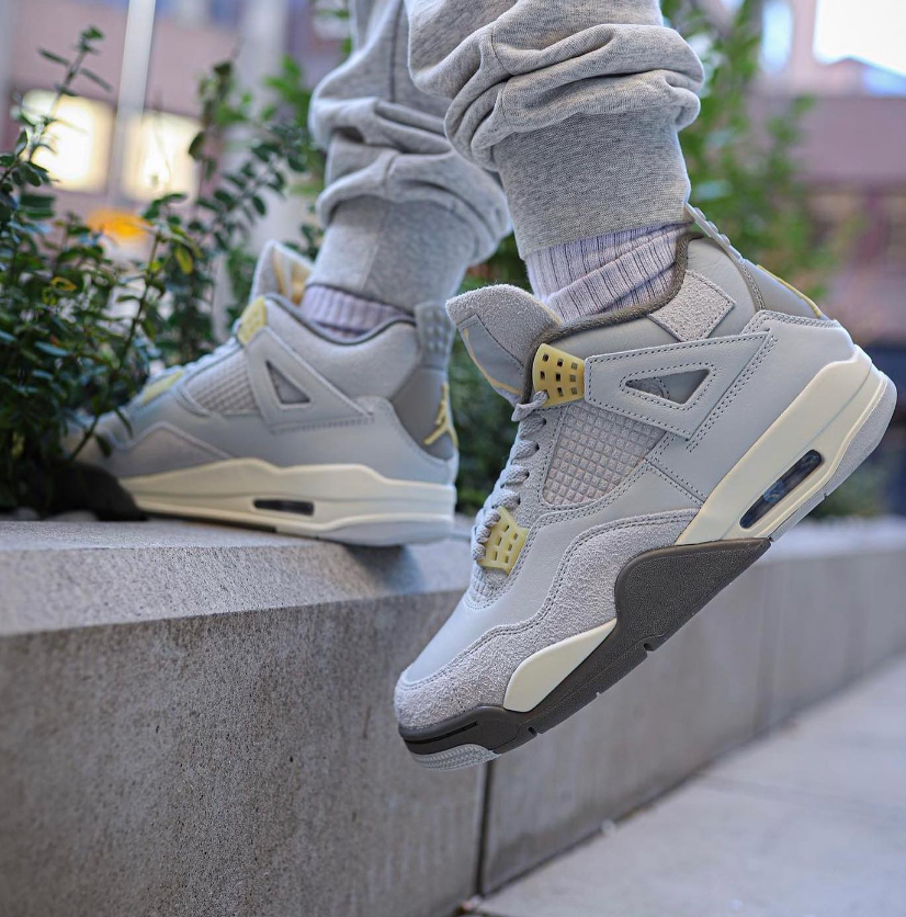 Nike Air Jordan 4 Retro SE Craft Photon Dust Men's | The Vault