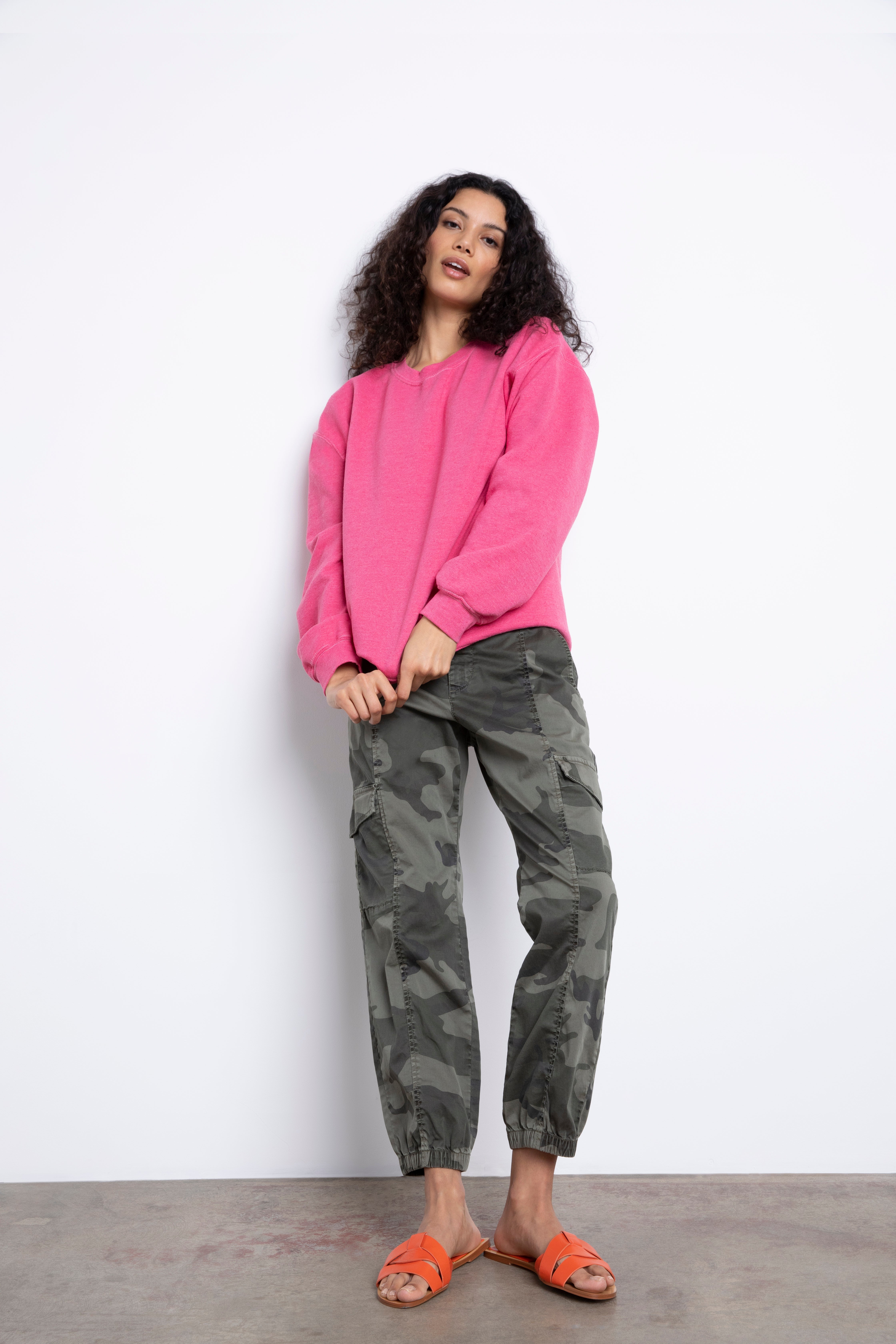 Women’s green and pink camo cargo pants