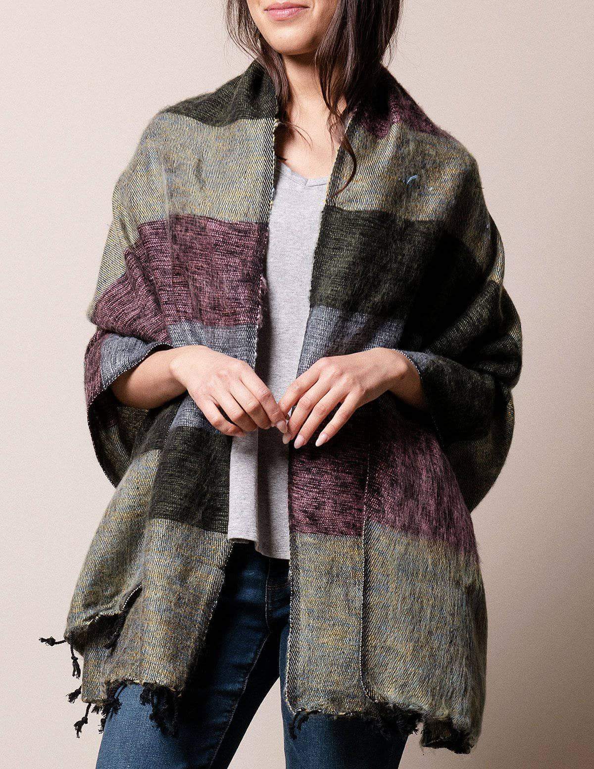 Himalayan Yak Wool Wrap - Amethyst — Sivana