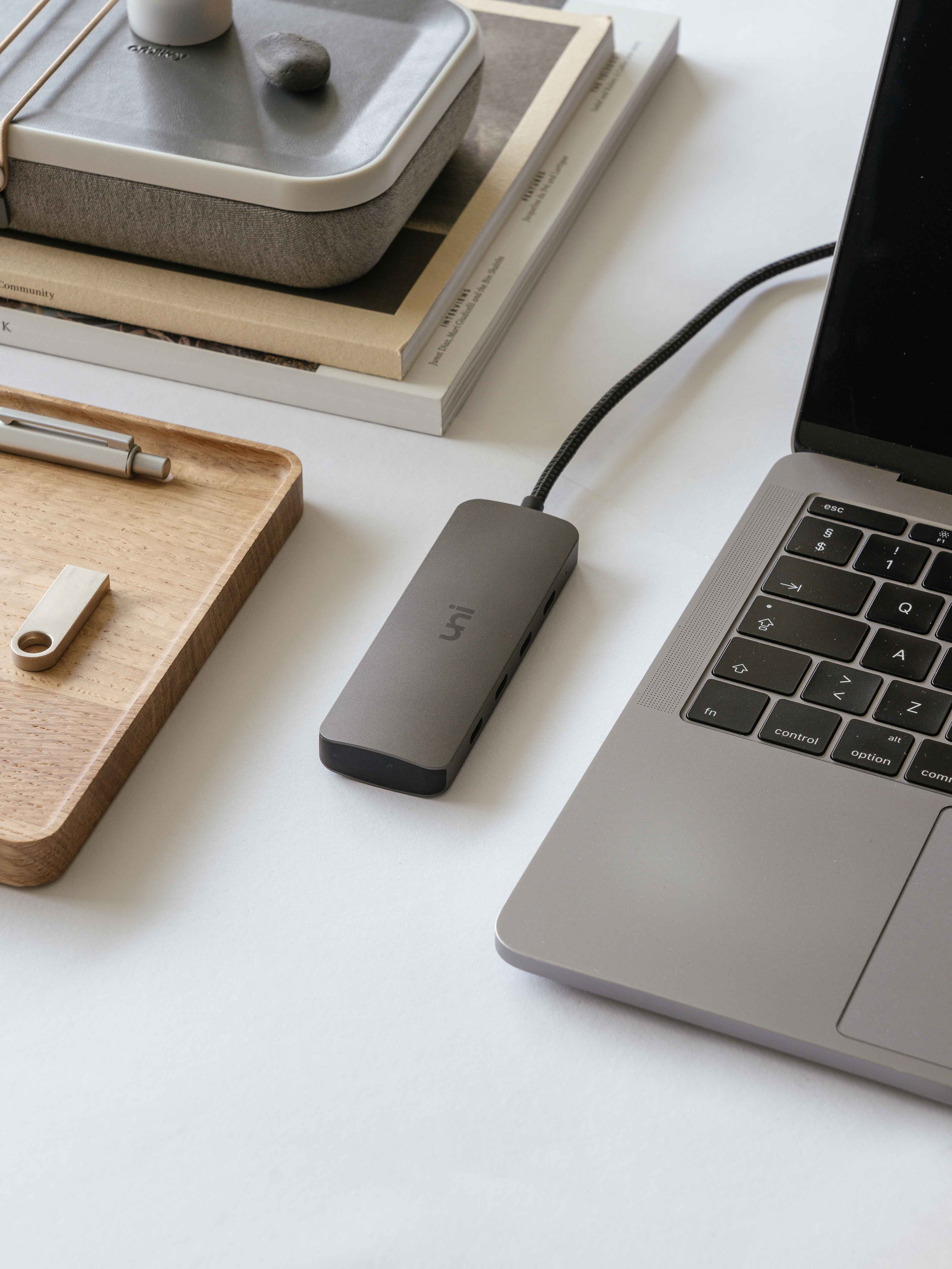 Uflat | USB-C Hub ( 5 in 1 ) | 4*USB-C+PD | 10Gbps