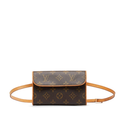 Louis Vuitton Monogram Taigarama Pochette Voyage MM (SHG-XGxVo6