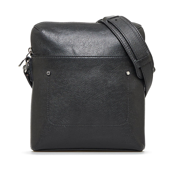 Louis Vuitton Taiga Apollo Backpack (SHG-Fnhfx8) – LuxeDH