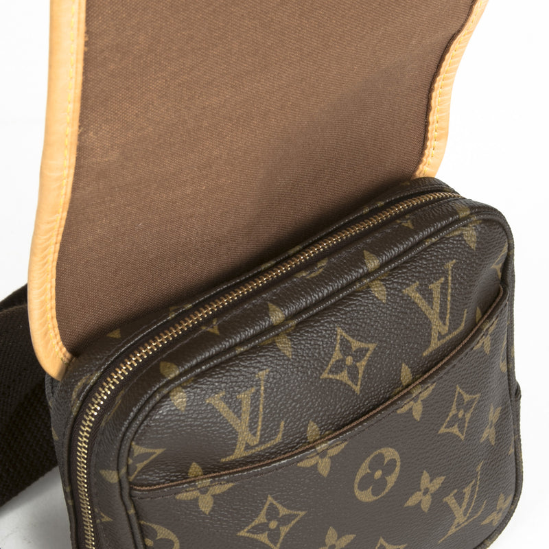 Louis Vuitton Bosphore Bum Bag Monogram (Authentic Pre Owned) – LuxeDH