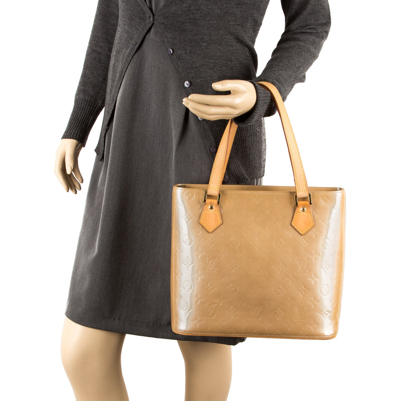 Louis Vuitton Beige Vernis Houston Bag (Authentic Pre Owned) – LuxeDH