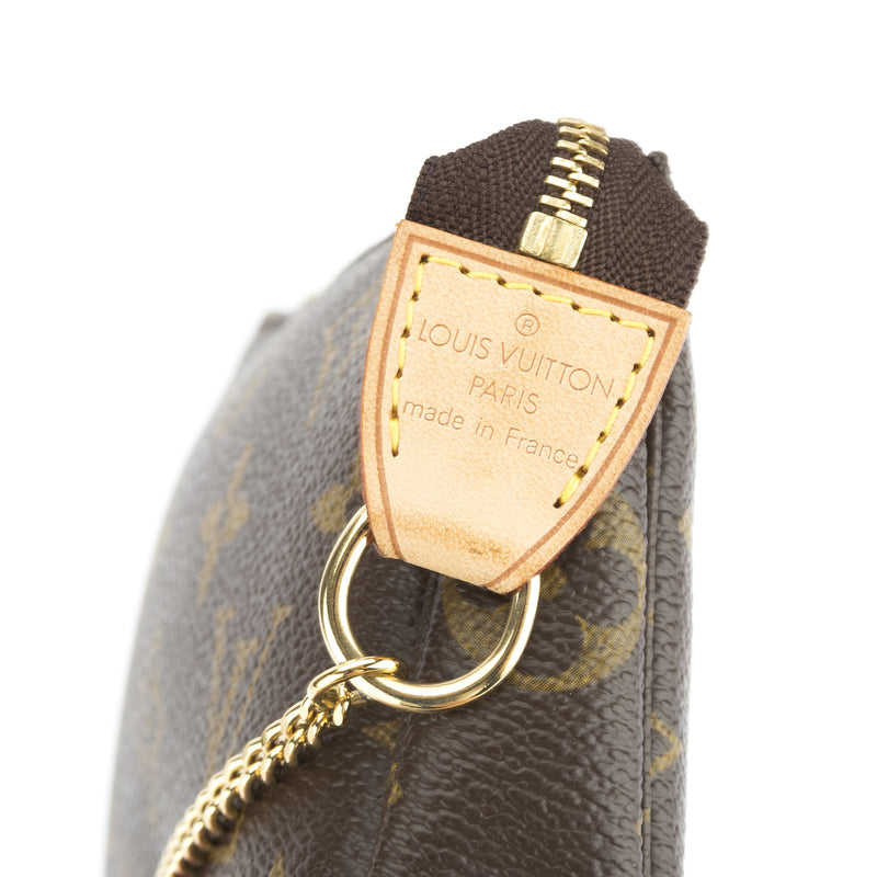 Louis Vuitton Monogram Mini Pochette Bag (Pre Owned) – LuxeDH