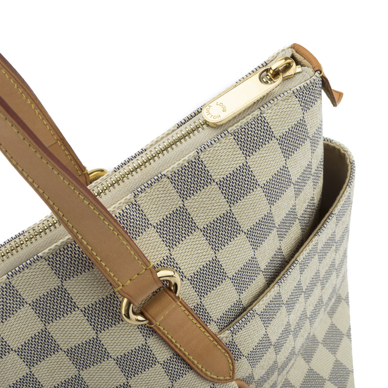 Louis Vuitton Damier Azur Totally MM (Pre Owned) – LuxeDH