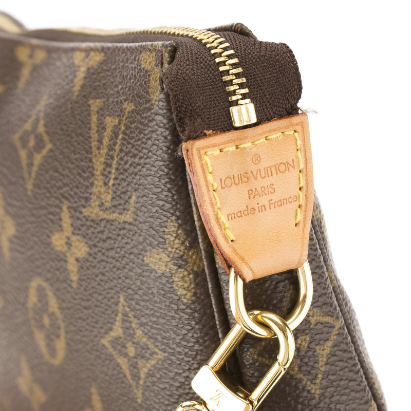 Louis Vuitton Monogram Pochette Accessoires Bag (Pre Owned) – LuxeDH