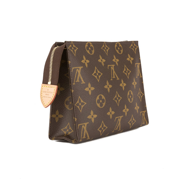 Louis Vuitton Monogram Poche Toilette 19 Bag (Pre Owned) - 3391053 | LuxeDH
