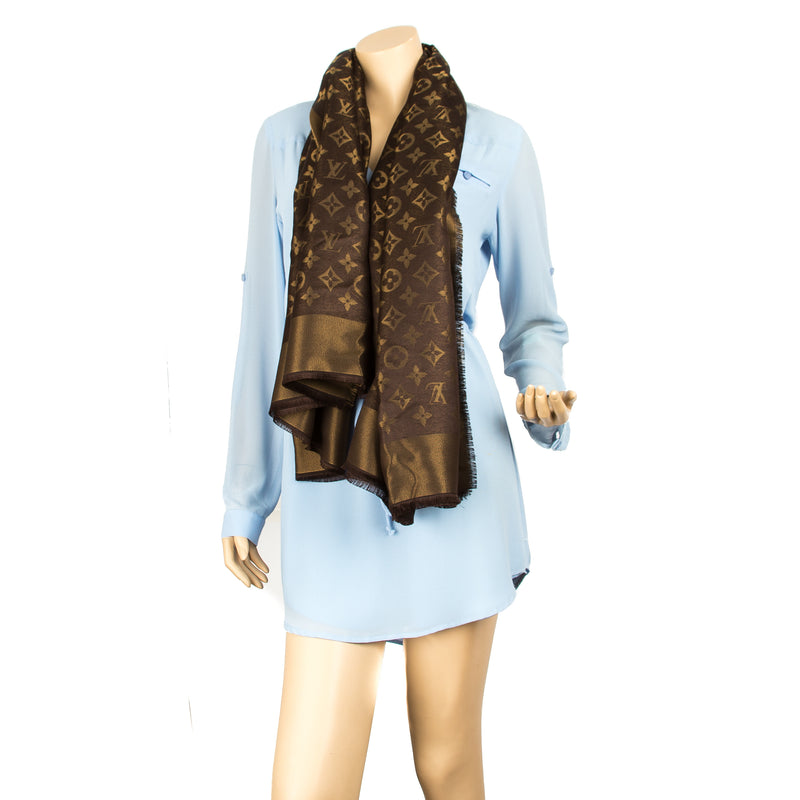 Louis Vuitton Brown Silk and Wool Monogram Shine Shawl (Pre Owned) – LuxeDH