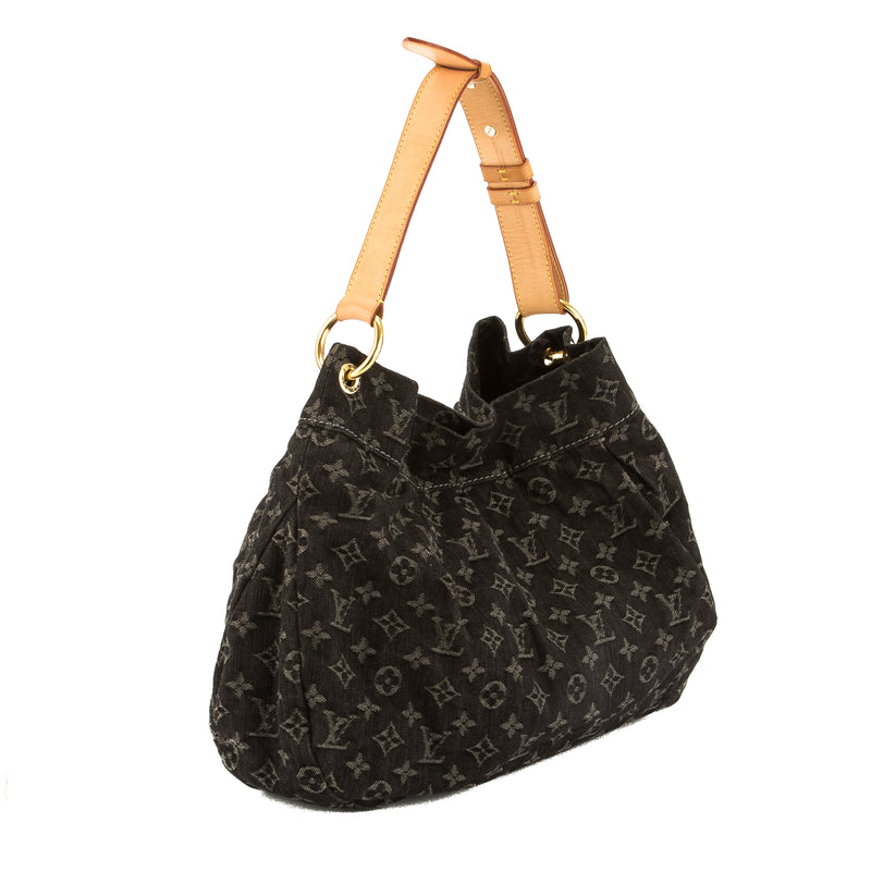 Louis Vuitton Black Monogram Denim Daily PM Bag (Pre Owned) – LuxeDH