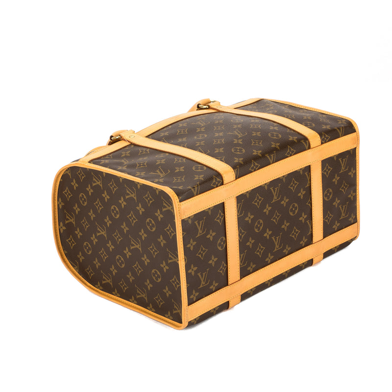 Louis Vuitton Monogram Canvas Dog Carrier 40 (Pre Owned) – LuxeDH