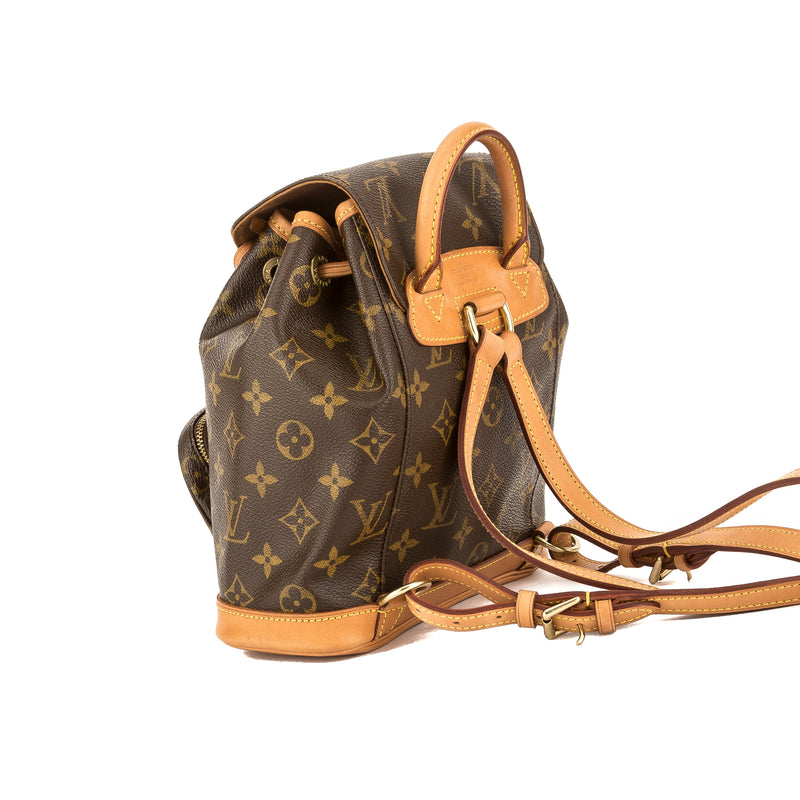 Louis Vuitton Monogram Canvas Montsouris PM Backpack (Pre Owned) – LuxeDH