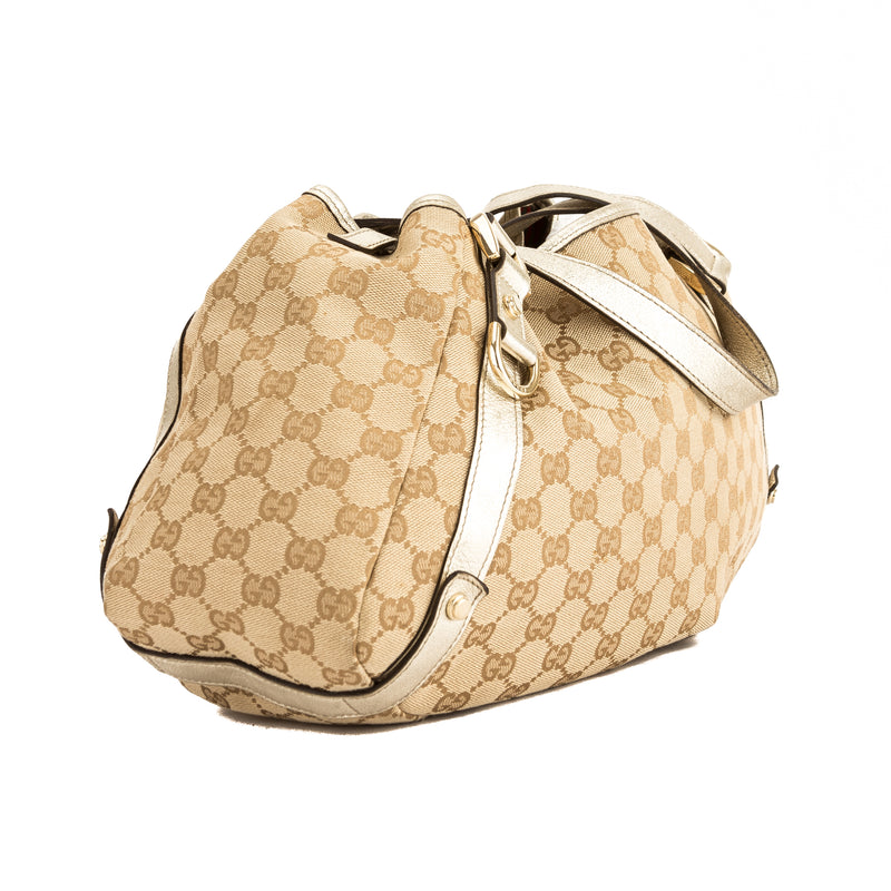 Gucci White Leather GG Monogram Canvas Medium Abbey Bag (Pre Owned) – LuxeDH