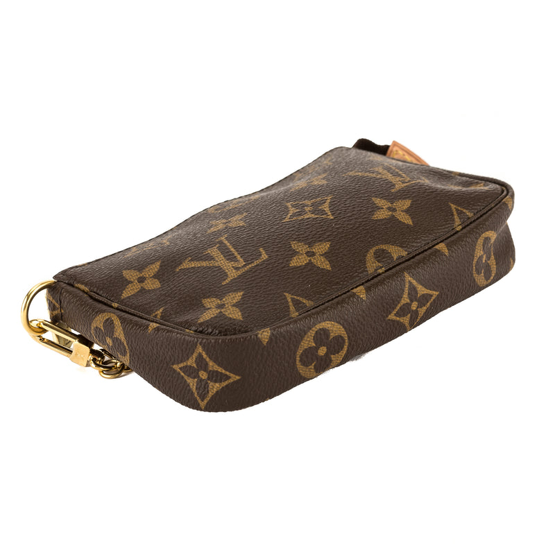 Louis Vuitton Monogram Canvas Mini Pochette Accessoires Bag (Pre Owned – LuxeDH