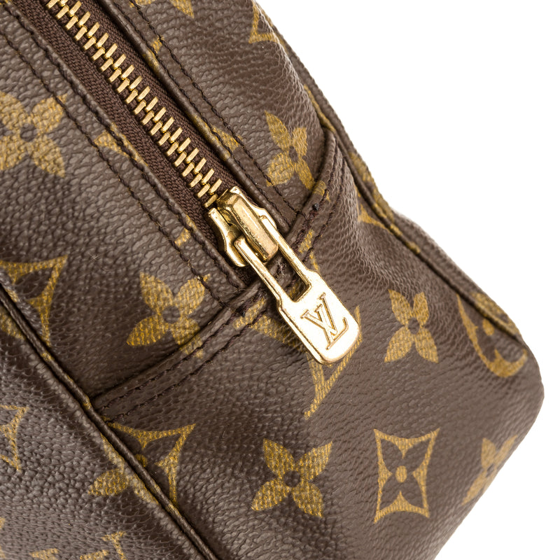 Louis Vuitton Monogram Canvas Toiletry Pouch 26 Bag (Pre Owned) – LuxeDH