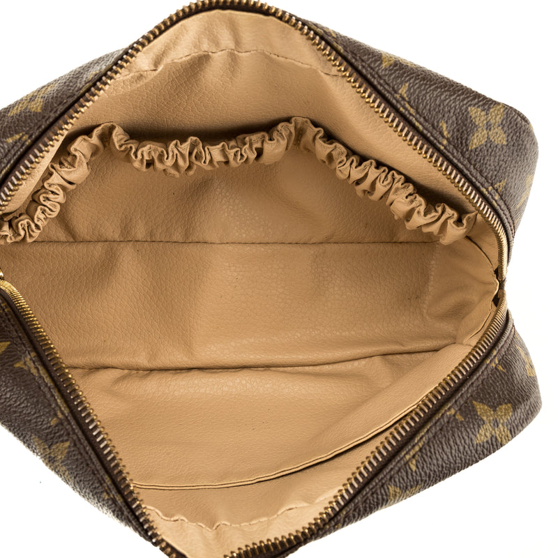 Louis Vuitton Trousse Toilette 23 VS Toiletry Pouch 19 