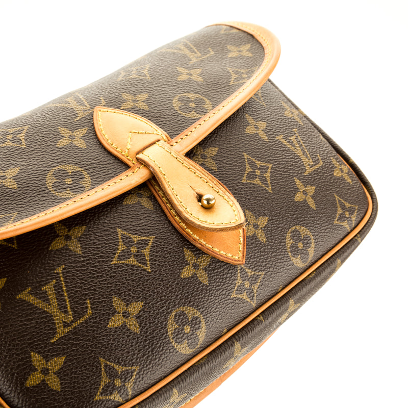 Louis Vuitton - Vintage Luxury Gibeciere PM Shoulder Bag