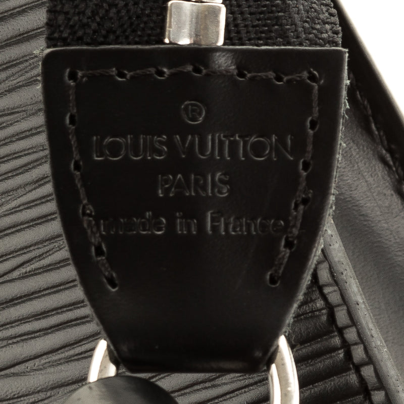 Louis Vuitton Noir Epi Pochette Accessoires 24 (4146002) – LuxeDH