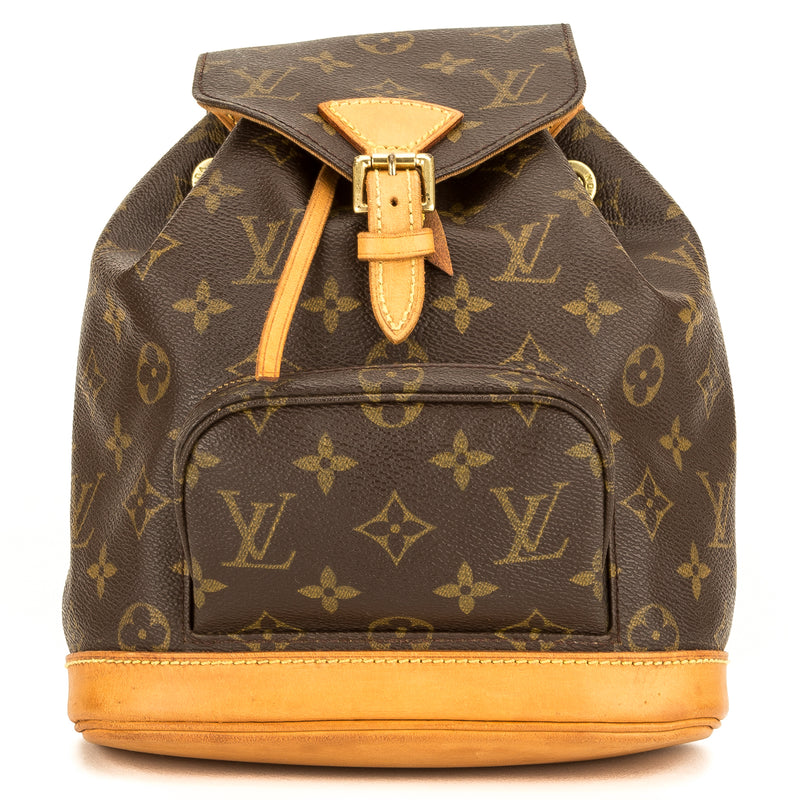 BB or PM? Which Should You Buy? New MONTSOURIS Backpack!! LV Bag Review!  New LV Bag 2020! 
