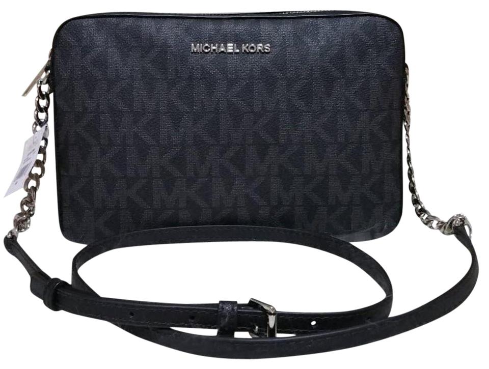 michael kors black crossbody jet set