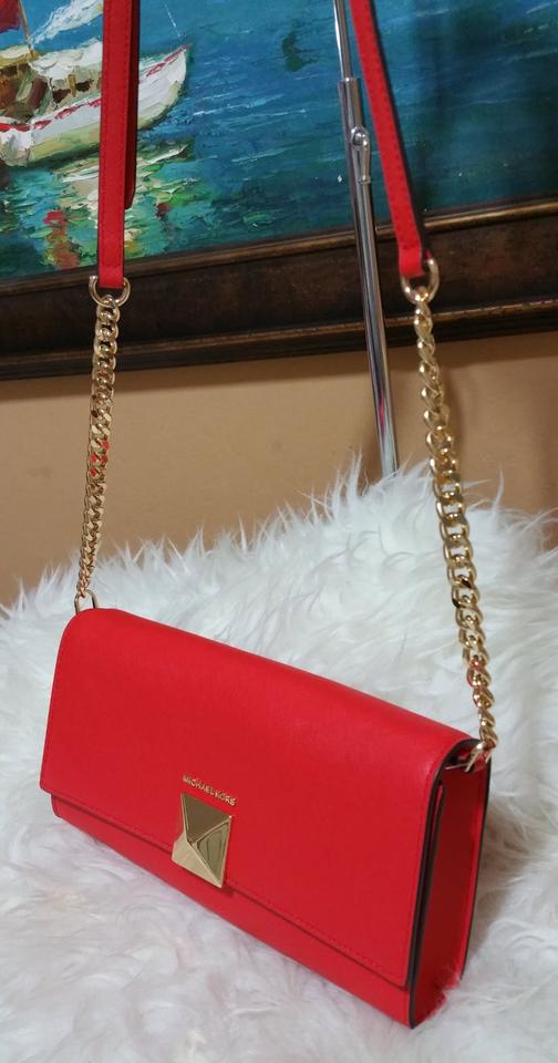 Michael Kors Crossbody Red Leather Clutch – LuxeDH