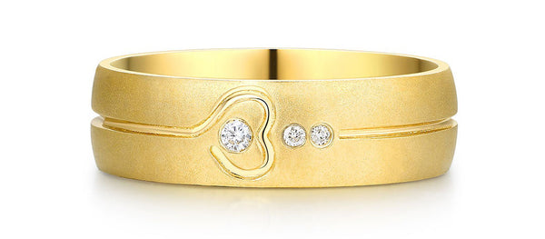 Diamond-Wedding-Band-Diamond-18K-Yellow-Gold-3-Stone-Ring---Diamond-Yellow-Gold-Wedding-Band