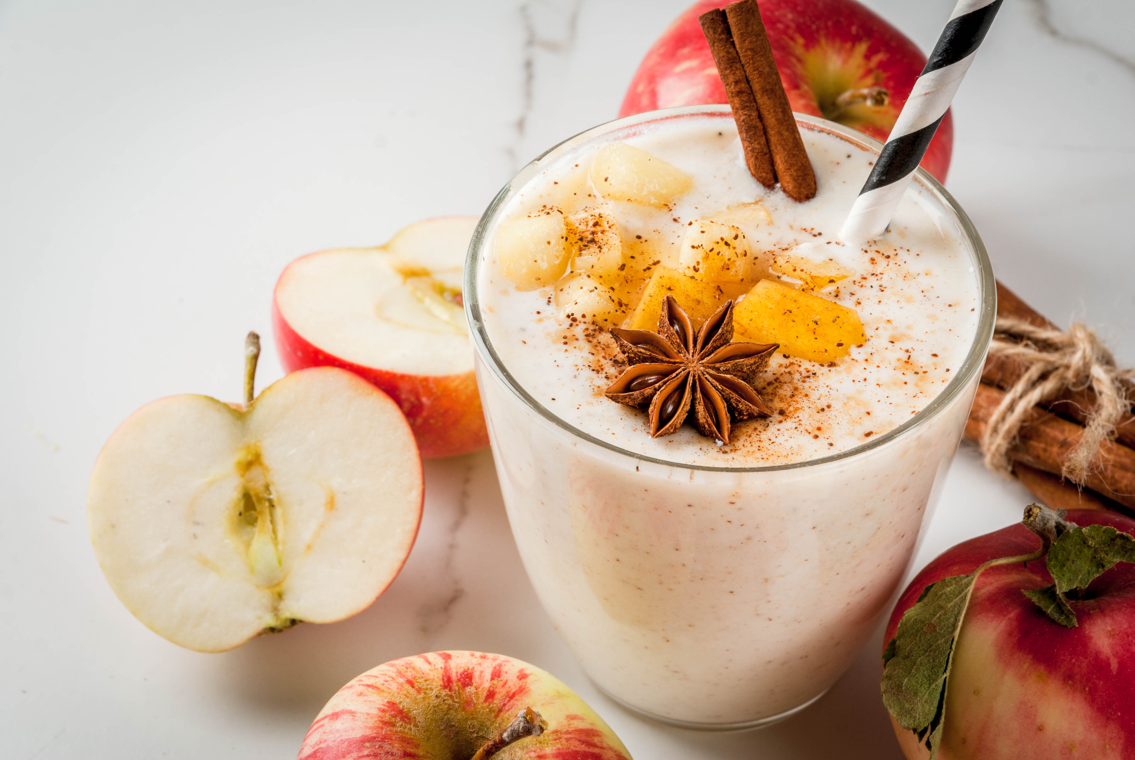 Delicious dairy-free apple pie spice smoothie made with plant milk