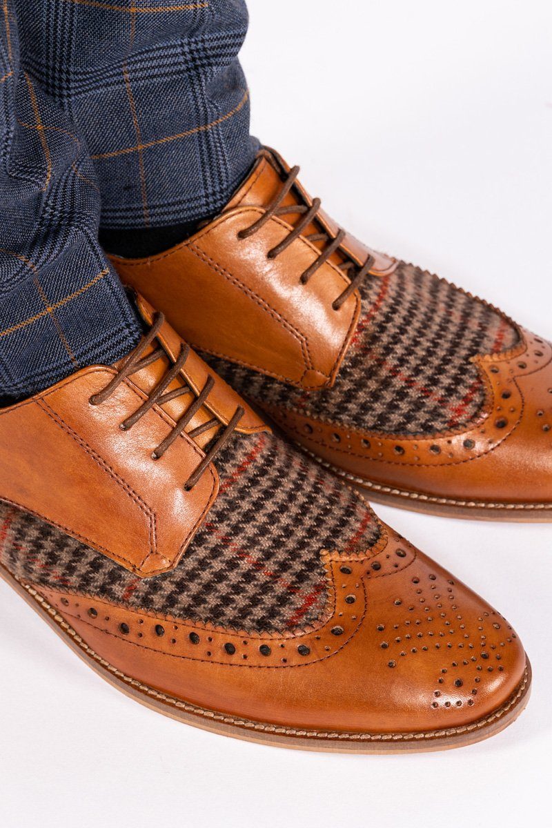 Tweed and Leather Contrast Brogue Shoes 