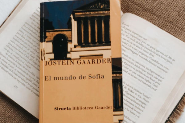 EL MUNDO DE SOFIA BY JOSTEIN GAARDER