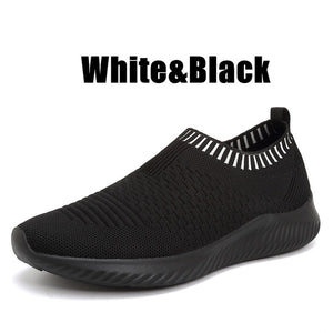 Solid Color Lightweight Breathable Flat Slip-on Running Shoes