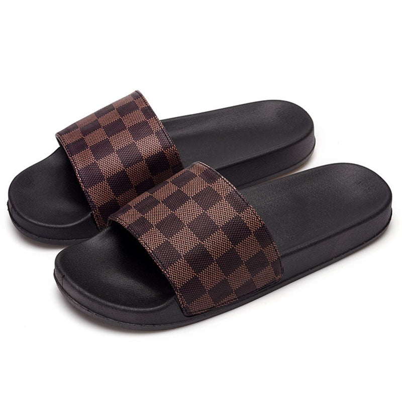 thick bottom gucci slides