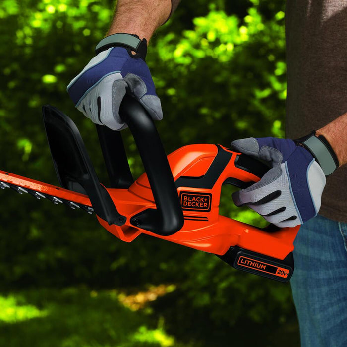 black and decker 22 inch cordless hedge trimmer