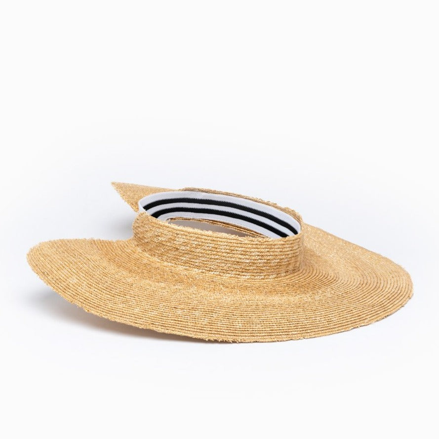 The front view of the Camille Côté PARKS straw visor