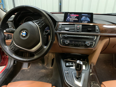 Carplay installation tutorial on BMW F30 330 –
