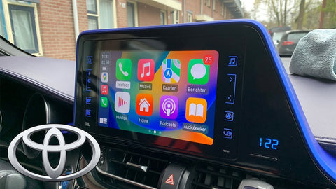 carplay toyota chr