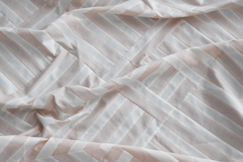 Interwoven Quilt Pattern | Lo & Behold Stitchery